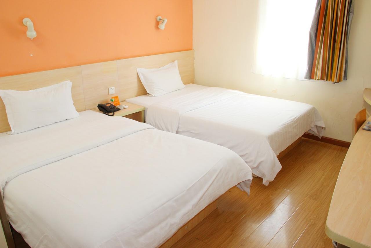 7Days Inn Huludao Xingcheng Hot Spring Street Zewnętrze zdjęcie